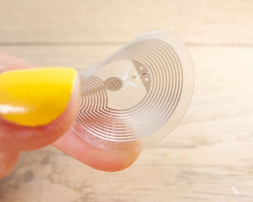 Close up image of an NFC 29mm Garment Spec NTAG213