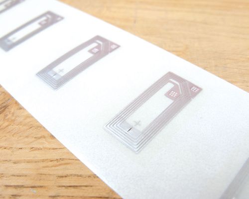 Close up image of an NFC 30x18mm Wet Inlay NTAG213