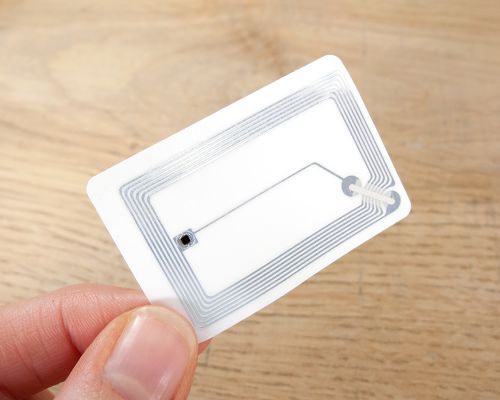Detail of an NFC 45x30mm Tamper Tag NTAG424