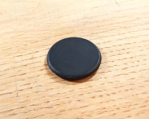 Detail of an NFC 26mm PPS Disc Tag NTAG424