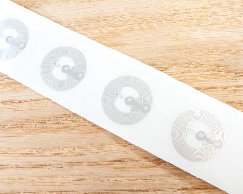 Side view of the NFC 26mm Wet Inlay NTAG424