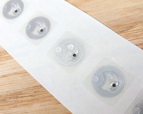 Detail of an NFC 16mm Square Garment NTAG424