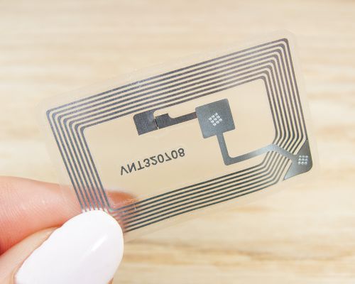 Close up image of an NFC 40x25mm Wet Inlay NTAG424