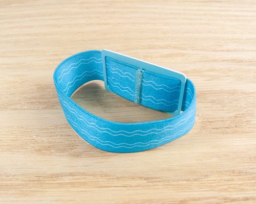 Side view of the NFC Elastic PVC plate NFC Wristband