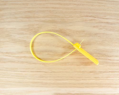 Side view of the NFC Plate NFC cable tie