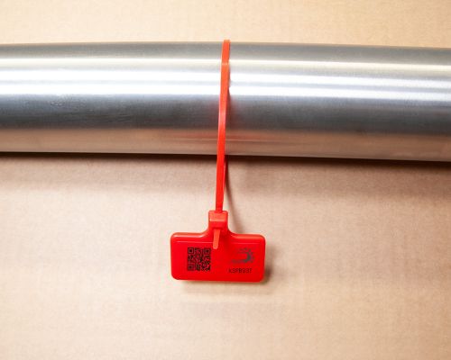 Side view of the NFC Hammerhead NFC Cable Tie