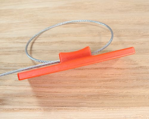 Side view of the NFC Name Plate NFC Cable Tie