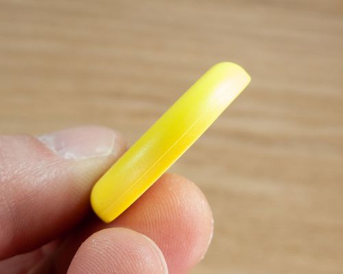 Side view of the NFC Industrial Tag Yellow NTAG213