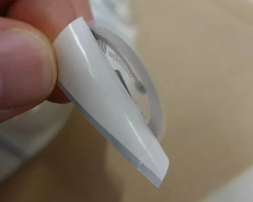 Side view of the NFC 38mm Clear NTAG213