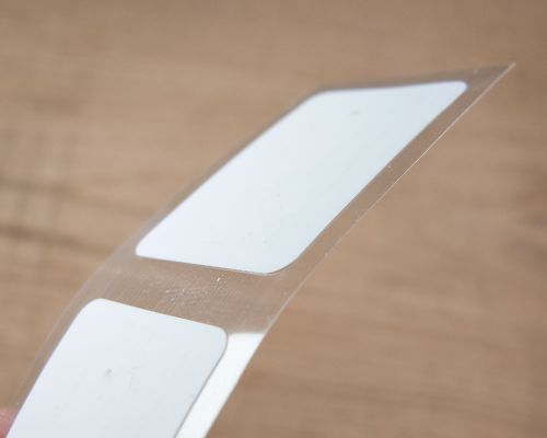 Side view of the NFC 20x30mm Tamper Tag