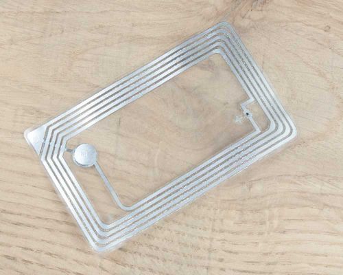 Detail of an NFC 48x78mm Wet Inlay NTAG213