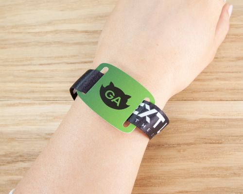 Detail of an NFC NFC Fabric Strap Wristband