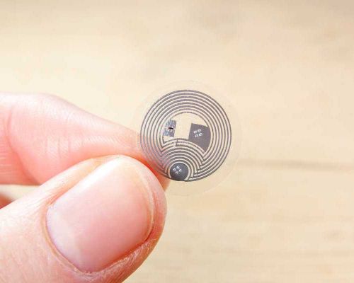 Close up image of an NFC 15mm Wet Inlay NTAG213